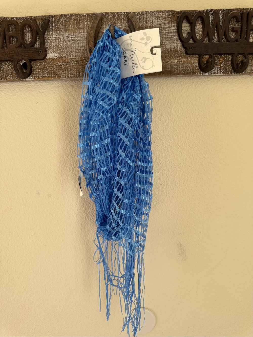 NWT Simply Noelle Blue Open-Weave Fringe Scarf